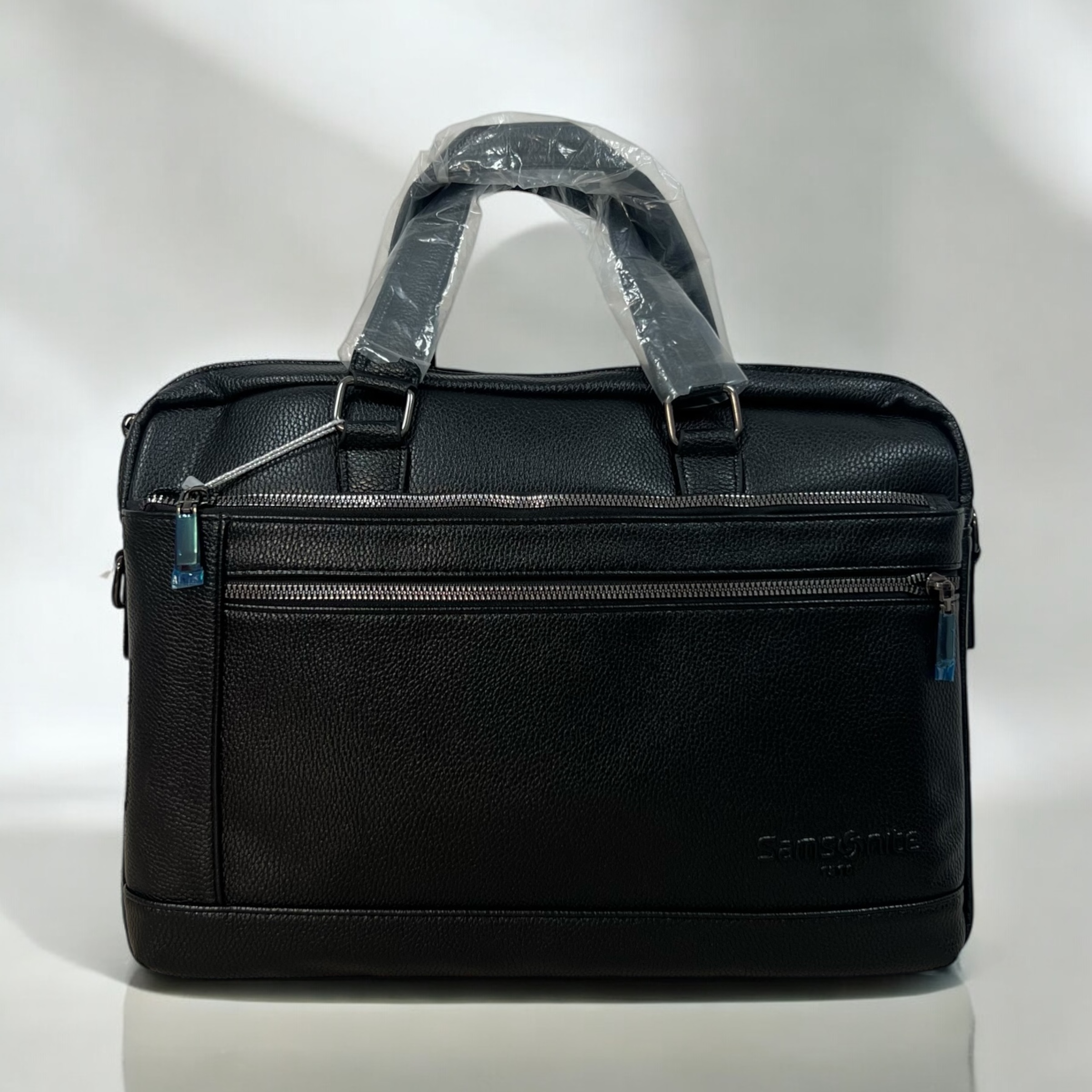 Портфель черный 06